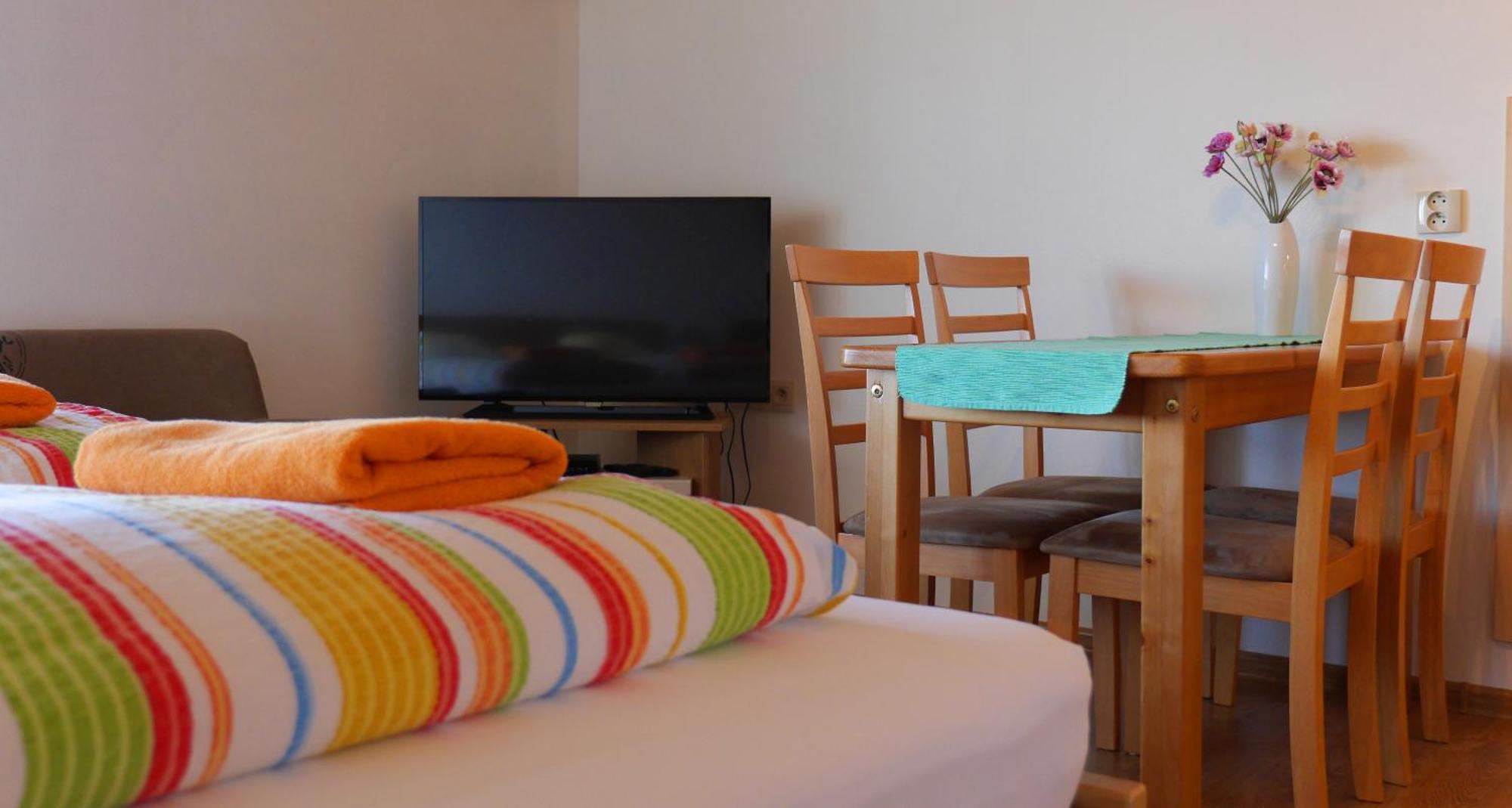 Apartmany Vista Nova Lesna Ngoại thất bức ảnh